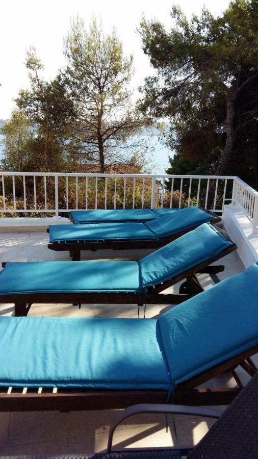 Villa Lizzi Trogir Exteriör bild